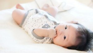 0歳児の子育てのポイントは？発達と特徴を把握して子育てを楽しもう
