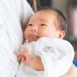 0歳児の育児に欠かせない愛着関係の築きとは？受け止め方が重要