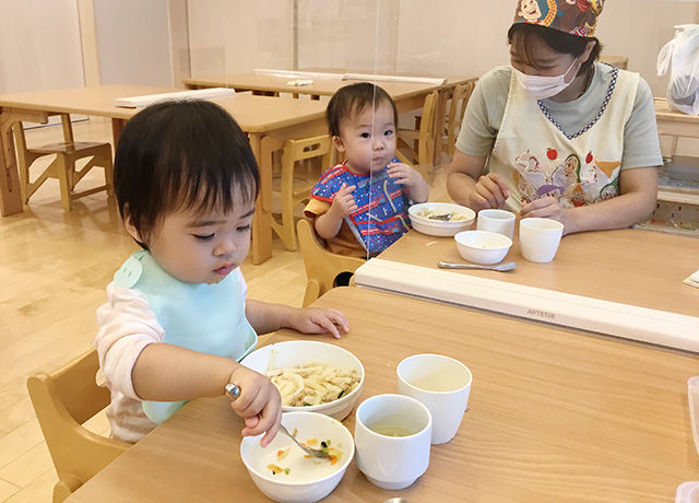 現役栄養士に聞く！  食が育む、子どもたちの心｜東京児童協会