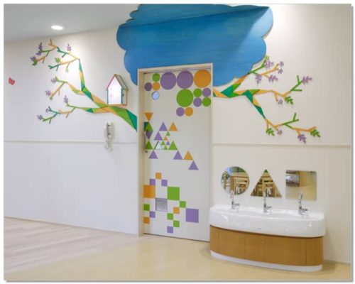 新宿三つの木保育園もりさんかくしかく