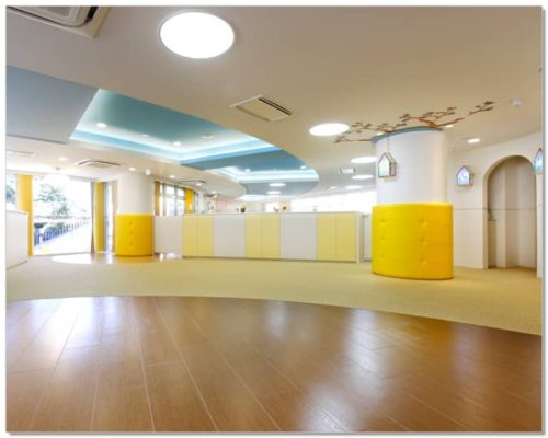 新宿三つの木保育園もりさんかくしかく