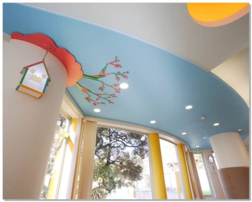 新宿三つの木保育園もりさんかくしかく