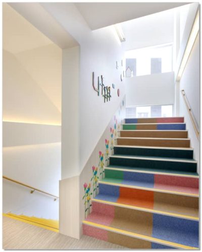 新宿三つの木保育園もりさんかくしかく